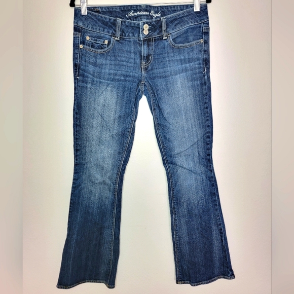 American Eagle Bootcut Women's Jeans Size 4 Short Mid Rise Light Blue Stretchy - Picture 1 of 8